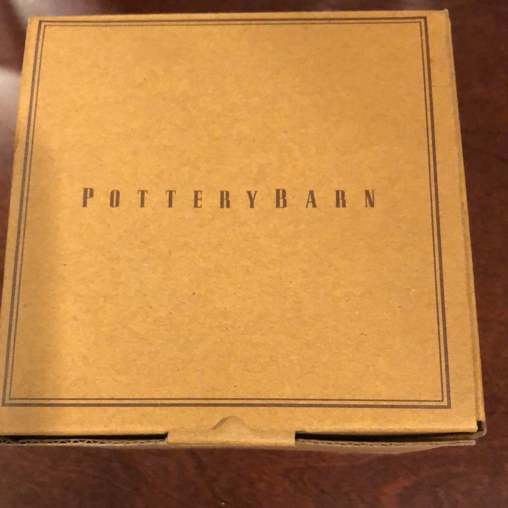 Pottery Barn cheetah candle (discontinued) - Picture 2 of 3